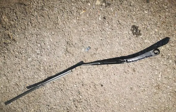Renault Koleos I Rear wiper blade arm 80018537 AS12U