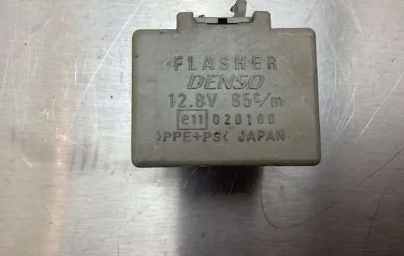 Lexus GS 300 350 430 450H Other relay 8198030170 0665005641