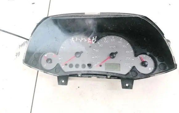 Ford Focus Speedometer (instrument cluster) 98AP10841BC 98AP-10841-BC