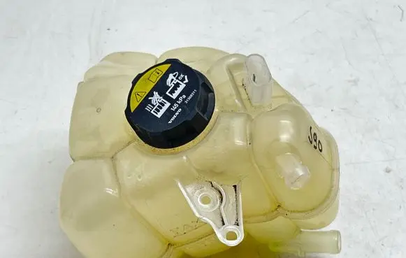 Volvo S90, V90 Coolant expansion tank/reservoir 31338291
