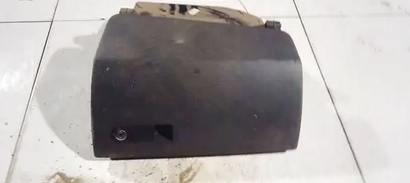 Volkswagen Transporter - Caravelle T5 Glove box