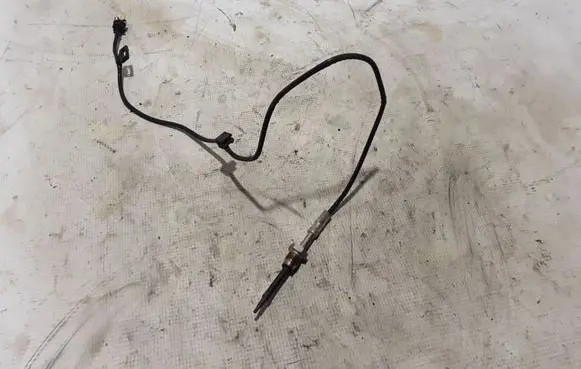 Mercedes-Benz GLE W167 Exhaust gas temperature sensor A0009050613