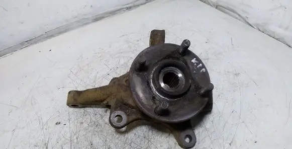 Toyota Yaris Front wheel hub spindle knuckle