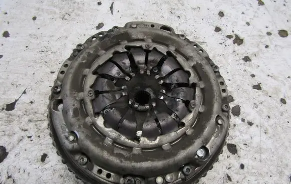 Renault Megane IV Clutch set kit 302103451R
