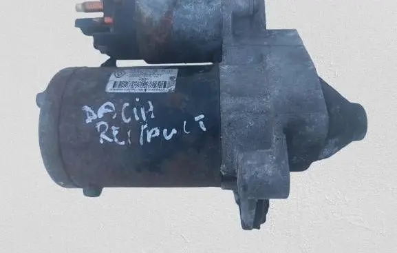 Dacia Sandero Starter motor 233000779