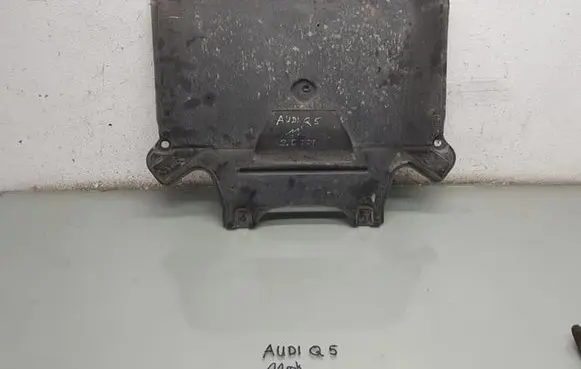 Audi Q5 SQ5 Engine splash shield/under tray