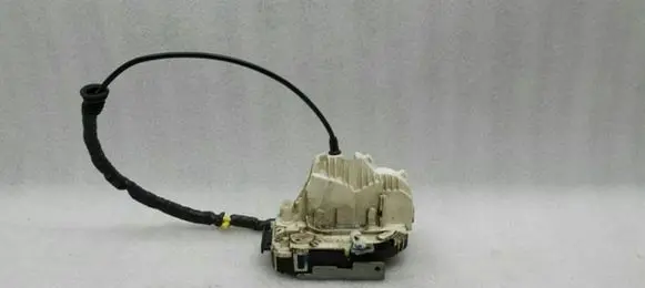 Jeep Grand Cherokee Front door lock 4589924AG