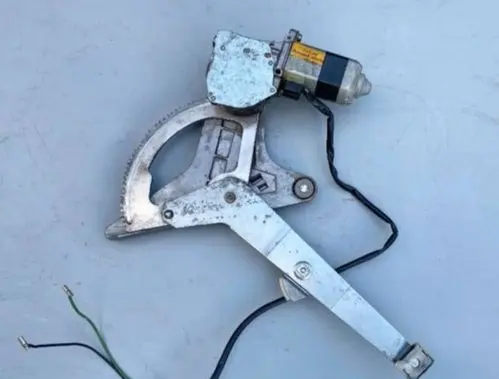 Mercedes-Benz 280 560 W126 Rear door window regulator with motor 1267350211