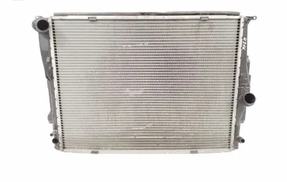 BMW Z4 E89 Coolant radiator 7562079
