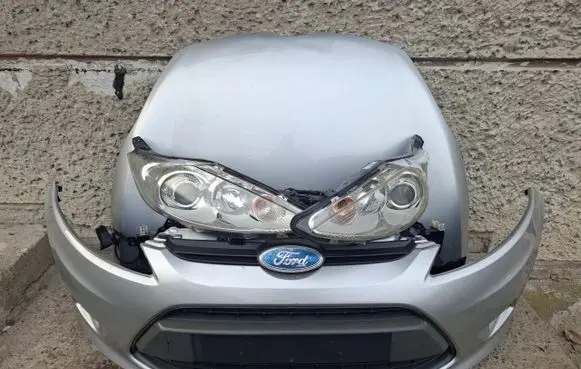 Ford Fiesta Front piece kit 
