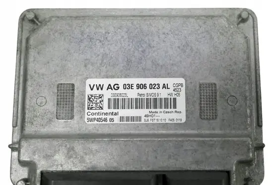 Skoda Fabia Mk2 (5J) Engine control unit/module 03E906023AL 5WP4054605