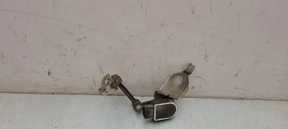 Mercedes-Benz EQC Headlight/headlamp level sensor A2139053302