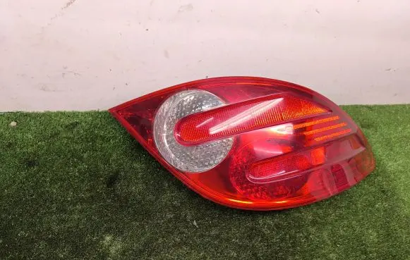 Mercedes-Benz R W251 Rear/tail lights A2518200364 A2518200164