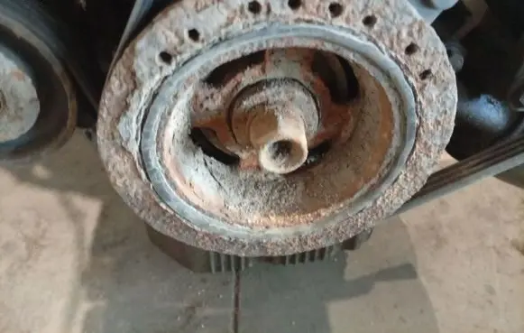 KIA Sportage Crankshaft pulley