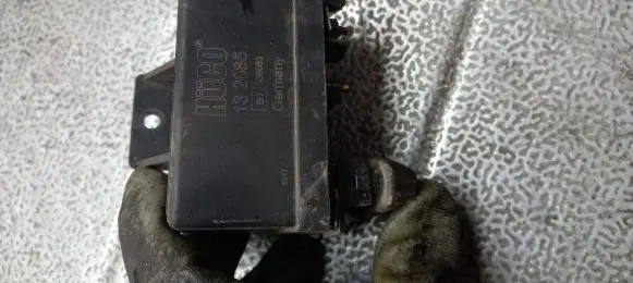 Peugeot 206 Glow plug pre-heat relay