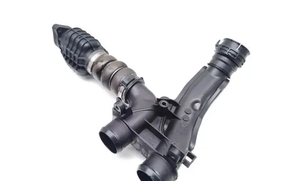 Intercooler hose/pipe