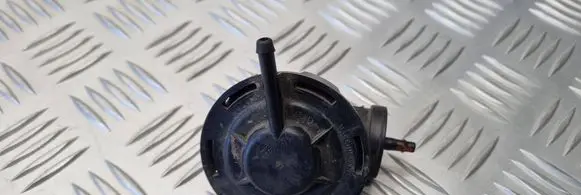 Chrysler Grand Voyager III Valve vacuum 04287820AA
