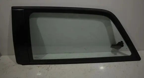 Audi A3 S3 8L Rear side window