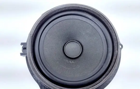 Jaguar XF X250 Front door speaker AW9318808FC