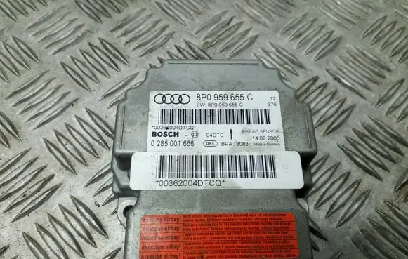 Audi A3 S3 A3 Sportback 8P Airbag control unit/module 8P0959655C