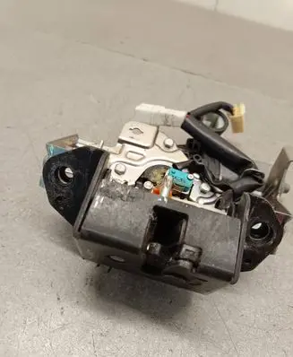 Tailgate/trunk/boot lock/catch/latch
