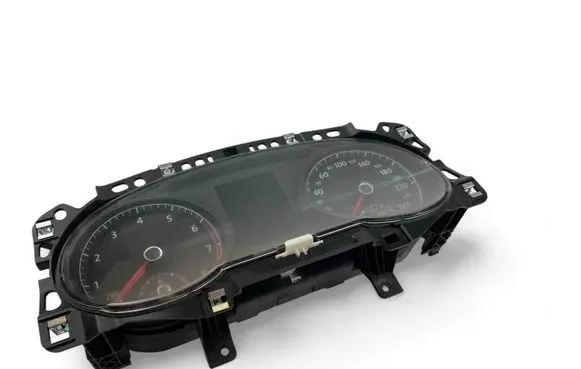 Volkswagen Golf VII Speedometer (instrument cluster) 5G1920740A