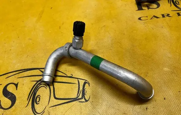 Porsche 911 996 Air conditioning (A/C) pipe/hose 99657309302