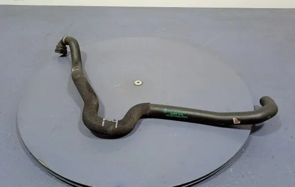 BMW X4 F26 Engine coolant pipe/hose 8072951