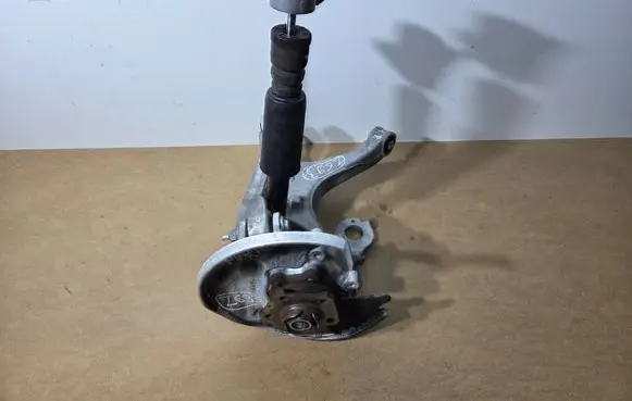 Porsche Macan (95B) Rear wheel hub 8R0505436C