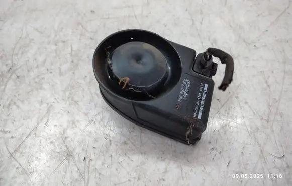 Volkswagen Tiguan Alarm system siren 1K0951605C
