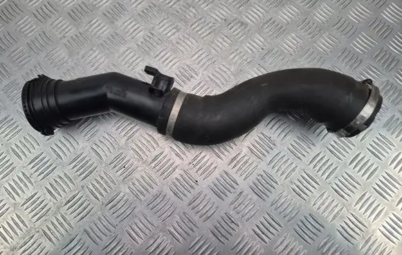 BMW 1 F20 F21 Engine coolant pipe/hose 7597588 15476810