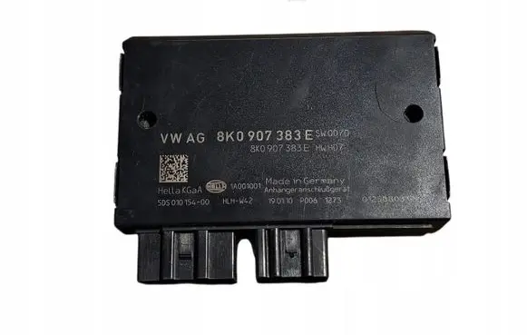 Audi A4 S4 B8 8K Tow bar trailer control unit/module 8K0907383E