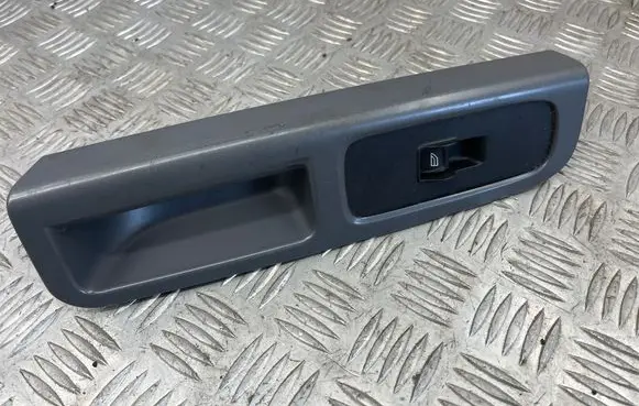 Volvo V50 Electric window control switch 30773214