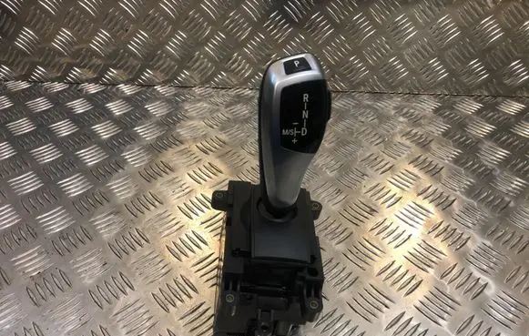 BMW 5 F10 F11 Gear shifter/selector 923950601 1002519400