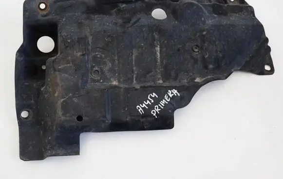 Nissan Primera Engine splash shield/under tray 7589890j00