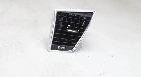 Audi Q5 SQ5 Dashboard side air vent grill/cover trim 8R1820901