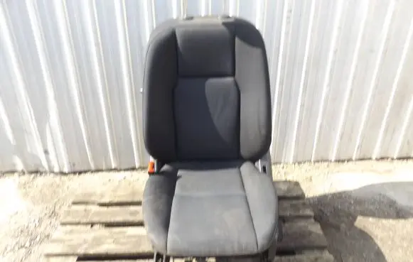 Mercedes-Benz C AMG W204 Front driver seat 