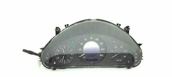 Mercedes-Benz E W211 Speedometer (instrument cluster) A2115402648