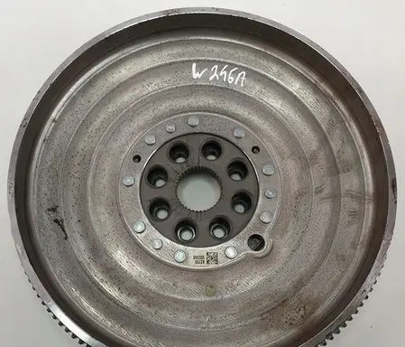 Mercedes-Benz B W246 W242 Flywheel A2700300305