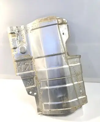 Subaru Forester SK Heat shield in engine bay 