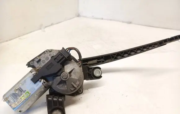 Opel Zafira B Rear window wiper motor 53844417