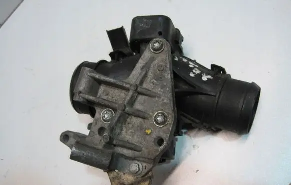 Peugeot Partner III Generator/alternator 9654634380