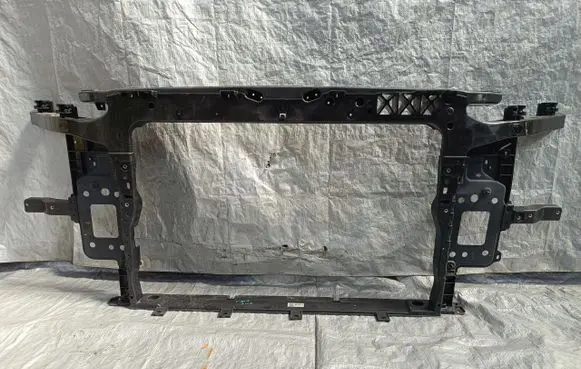 Hyundai Kona I Radiator support slam panel 64101-CM500