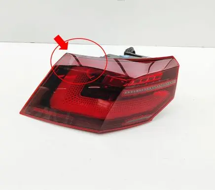Volkswagen Golf VIII Rear/tail lights 5H0945207A 81990101