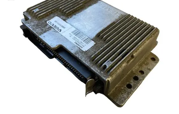 Volvo S40 Engine control unit/module 308574710B S113727101H