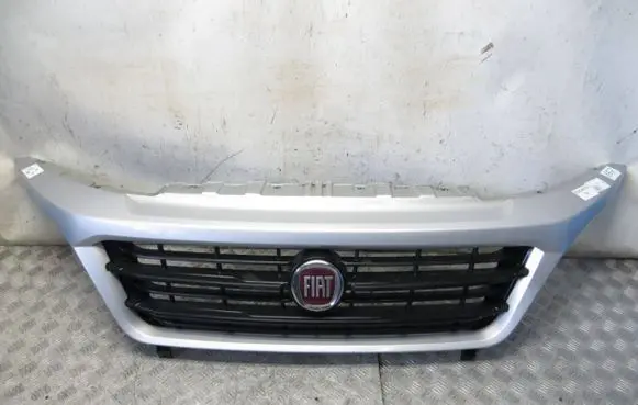 Fiat Ducato Front bumper upper radiator grill 1314846070