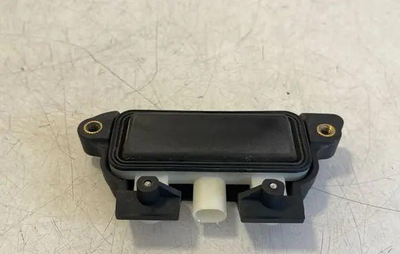 Tesla Model S Tailgate opening switch A2218702410