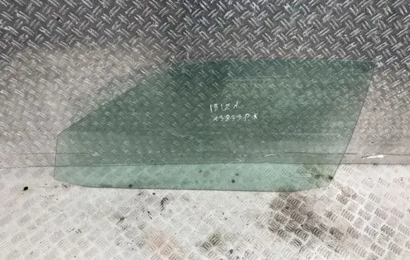 Seat Ibiza II (6k) Front door window glass four-door