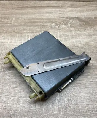 Volvo 850 Engine control unit/module ECU P09179403 0281001534