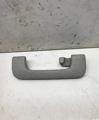 Audi A6 S6 C6 4F Front interior roof grab handle 8P0857607C